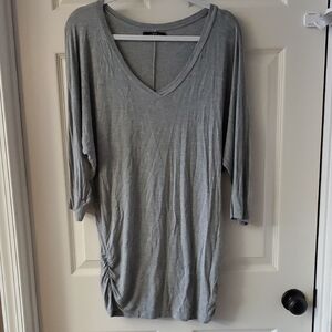 Made By Johnny Women's 3/4 Length Sleeve Tunic Top.  Size Large